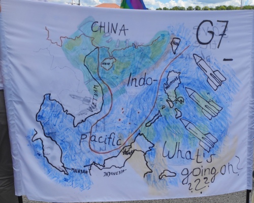 Evas Transparent auf G7-Demo MUC
