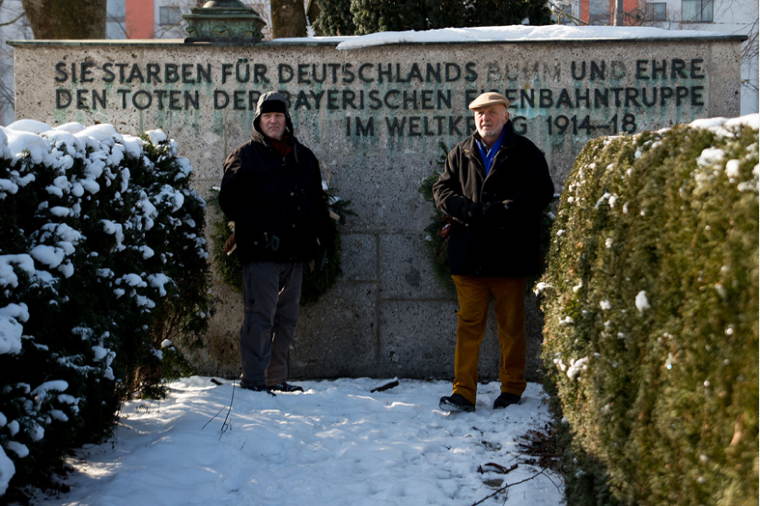 Strafprozess 8.3.17 um 15:00h Nyphenburgerstr. 16 Deutschlands ____ un_ Ehre